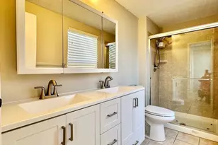 7649 Fallswood Way, Lorton, VA 22079 - Photo 27