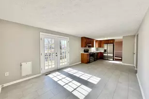 7649 Fallswood Way, Lorton, VA 22079 - Photo 9