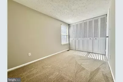 7649 Fallswood Way, Lorton, VA 22079 - Photo 25