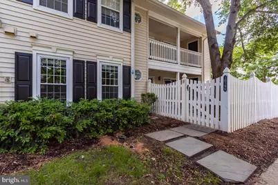 10198 Ashbrooke Court #126, Oakton, VA 22124 - Photo 3