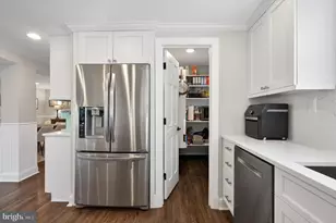 8603 Cyrus Pl, Alexandria, VA 22308 - Photo 9