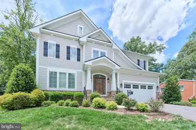 605 Meadow Lane SW, Vienna, VA 22180 - Photo 7