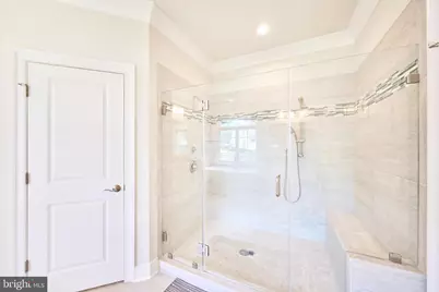 605 Meadow Lane SW, Vienna, VA 22180 - Photo 51