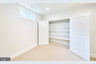605 Meadow Lane SW, Vienna, VA 22180 - Photo 61