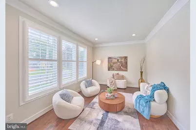 605 Meadow Lane SW, Vienna, VA 22180 - Photo 3