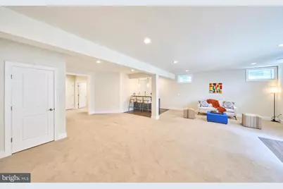 605 Meadow Lane SW, Vienna, VA 22180 - Photo 17