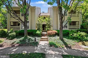 4555 Interlachen Ct, Alexandria, VA 22312 - Photo 1