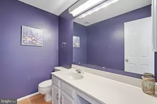 2324 Club Pond Ln, Reston, VA 20191 - Photo 17
