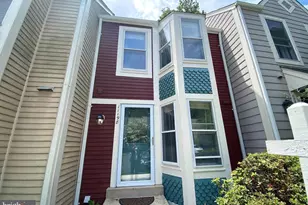 11198 Silentwood Ln, Reston, VA 20191 - Photo 1