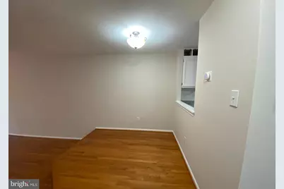 11198 Silentwood Lane, Reston, VA 20191 - Photo 9