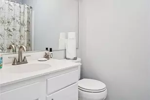 4555 Interlachen Ct, Alexandria, VA 22312 - Photo 7