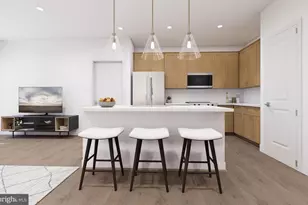9475B Sprague Ave, Fairfax, VA 22031 - Photo 1