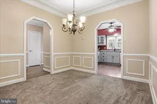 5916 Wescott Hills Way, Alexandria, VA 22315 - Photo 17