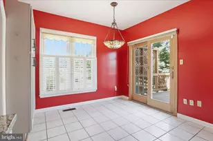 5916 Wescott Hills Way, Alexandria, VA 22315 - Photo 13