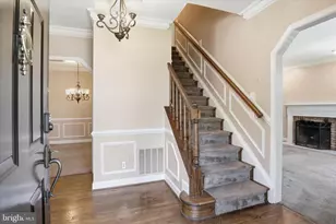 5916 Wescott Hills Way, Alexandria, VA 22315 - Photo 7