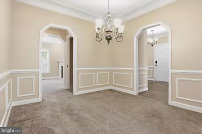 5916 Wescott Hills Way, Alexandria, VA 22315 - Photo 17