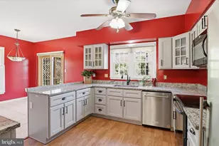 5916 Wescott Hills Way, Alexandria, VA 22315 - Photo 13