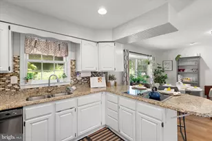 10538 Greene Terrace, Lorton, VA 22079 - Photo 13
