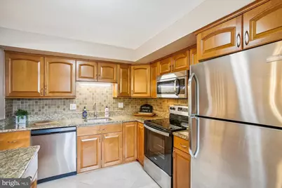 5519 Whitfield Court, Fairfax, VA 22032 - Photo 5