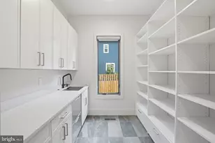 1608 Wrightson Dr, McLean, VA 22101 - Photo 99
