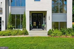 1608 Wrightson Dr, McLean, VA 22101 - Photo 3