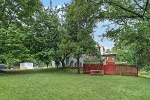 5700 Mason Bluff Dr, Burke, VA 22015 - Photo 47