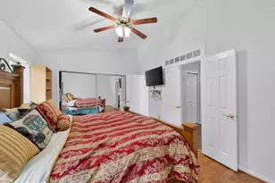 5700 Mason Bluff Dr, Burke, VA 22015 - Photo 29