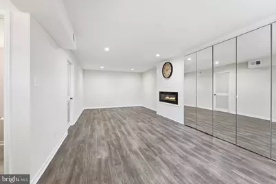 6335 Paddington Lane, Centreville, VA 20120 - Photo 7