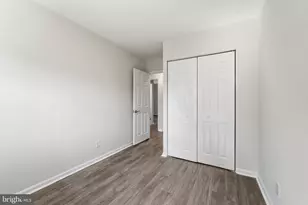 6335 Paddington Ln, Centreville, VA 20120 - Photo 15