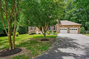 5810 Hannora Ln, Fairfax Station, VA 22039 - Photo 71