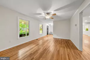 10711 Oldfield Dr, Reston, VA 20191 - Photo 29