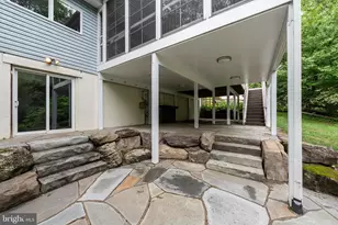 10711 Oldfield Dr, Reston, VA 20191 - Photo 9