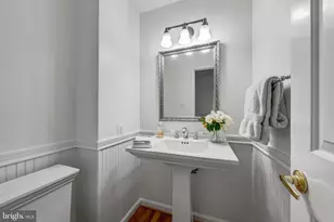 10711 Oldfield Dr, Reston, VA 20191 - Photo 21