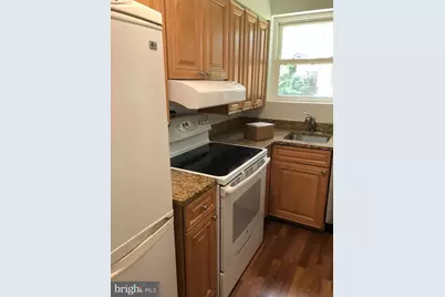 3049 Patrick Henry Drive #201, Falls Church, VA 22044 - Photo 7