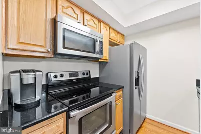 14901 Rydell Road #201, Centreville, VA 20121 - Photo 9