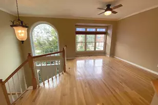 6623 Frost Lake Ln, Alexandria, VA 22315 - Photo 5