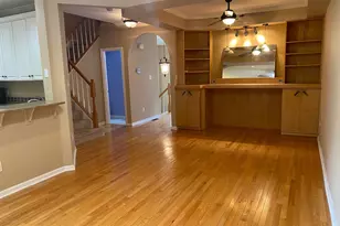 6623 Frost Lake Ln, Alexandria, VA 22315 - Photo 9