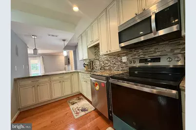 6415 Blarney Stone Court, Springfield, VA 22152 - Photo 7