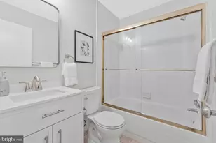 9506 Miranda Ct, Fairfax, VA 22031 - Photo 35