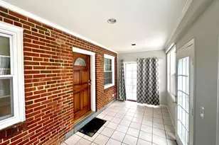 7208 Tyler Ave, Falls Church, VA 22042 - Photo 3