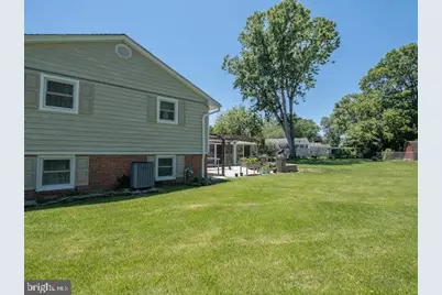 5705 Buckingham Palace Court, Alexandria, VA 22315 - Photo 41