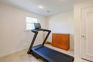 5705 Buckingham Palace Ct, Alexandria, VA 22315 - Photo 33
