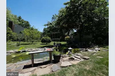 5705 Buckingham Palace Court, Alexandria, VA 22315 - Photo 3