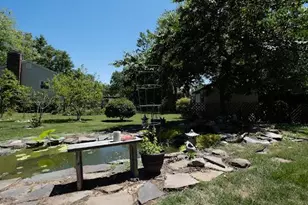 5705 Buckingham Palace Ct, Alexandria, VA 22315 - Photo 3