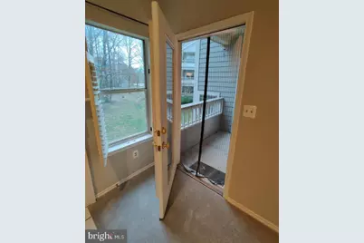 13058 Autumn Woods Way #203, Fairfax, VA 22033 - Photo 3
