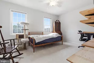 6144 Strasburg Dr, Centreville, VA 20121 - Photo 19