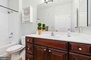 2665 Prosperity Ave, Fairfax, VA 22031 - Photo 11
