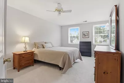 9833 Squaw Valley Drive, Vienna, VA 22182 - Photo 25