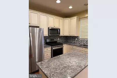 13097 Park Crescent Circle, Herndon, VA 20171 - Photo 3