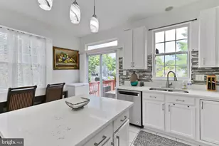 8509 Towne Manor Ct, Alexandria, VA 22309 - Photo 15